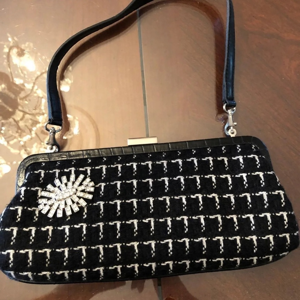 JLO SHOULDER BAG